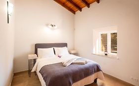Casa Amada - Private Villa - Heated Pool - Free Wifi - Air Con